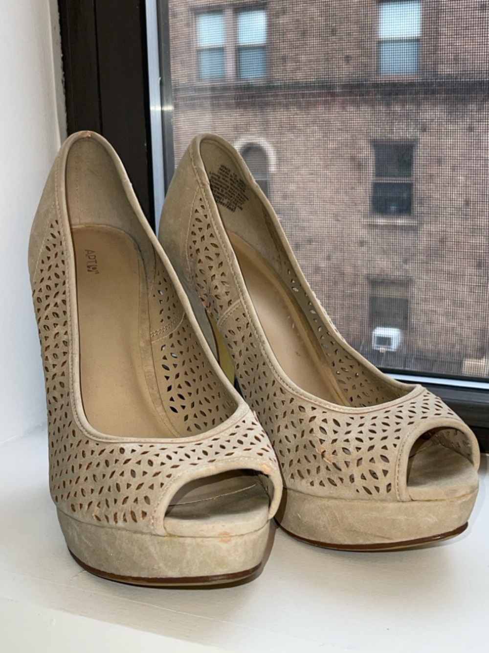 Apt. 9 Beige Laser-Cut Peep-Toe Platform Heels